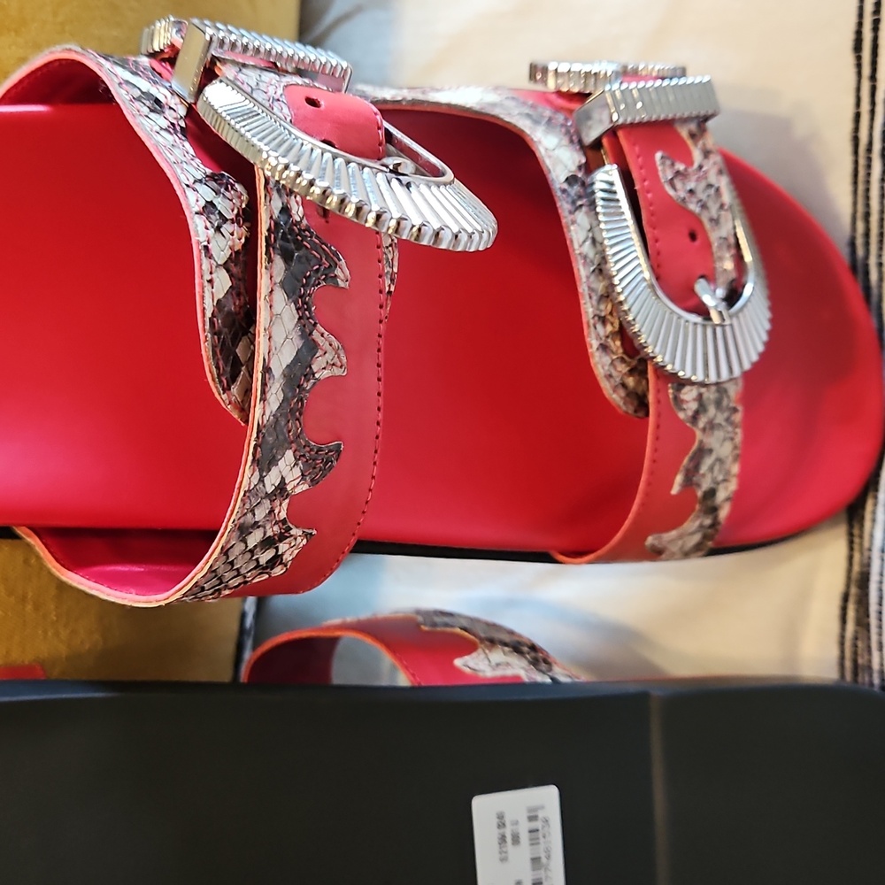 Schutz Red Sandals with Snake Print Size 9.5 - Picture 4 of 4